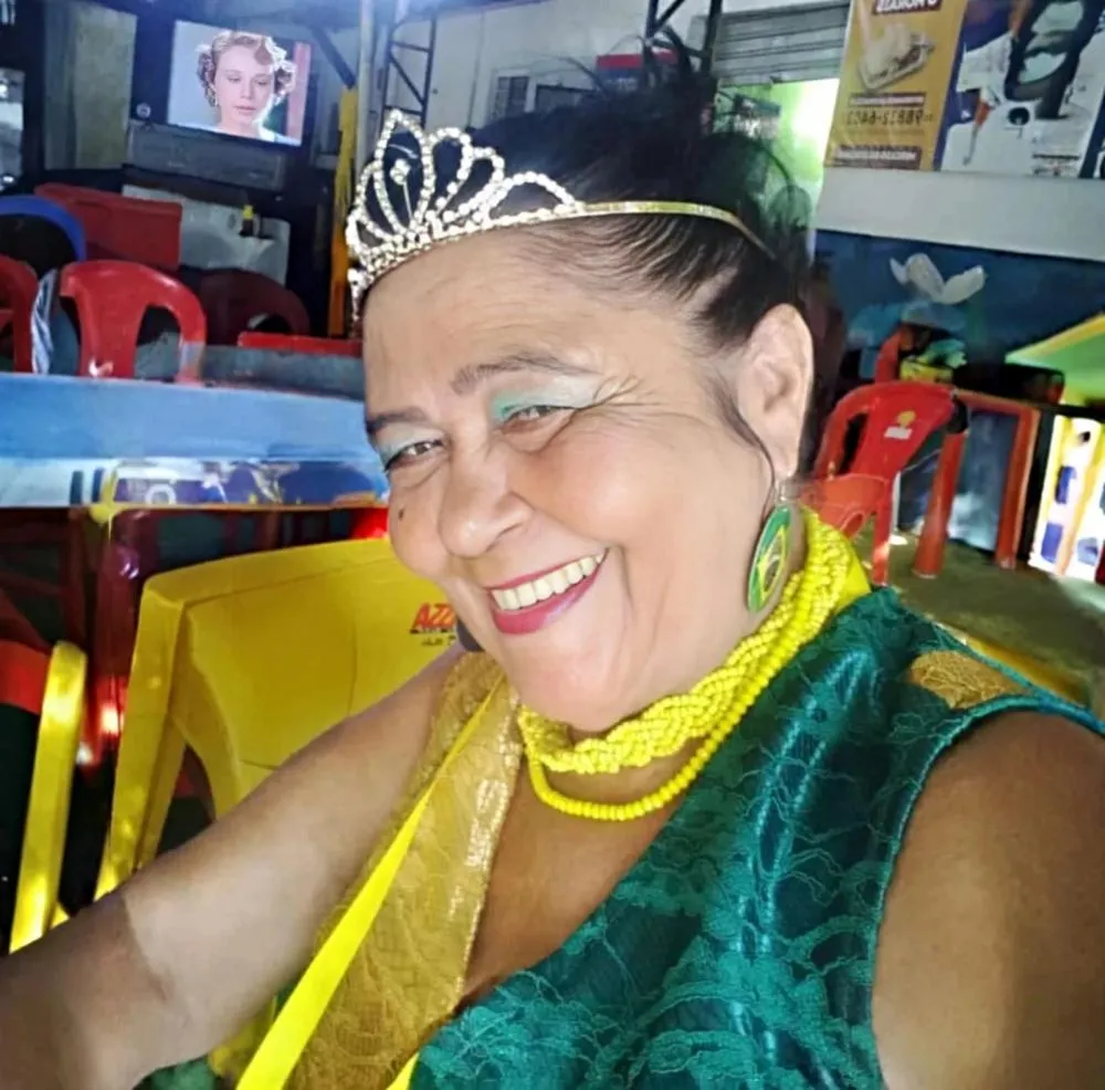 Conheça Esmeralda Bento: a pedra preciosa que nunca perde o brilho