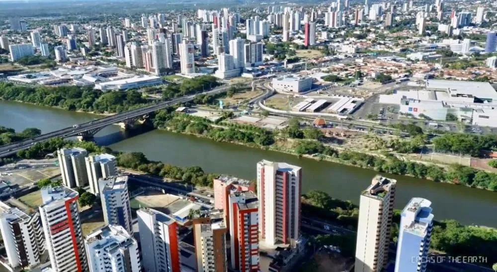 Comércio de Teresina terá horários especiais no Dia do Comerciário; confira
