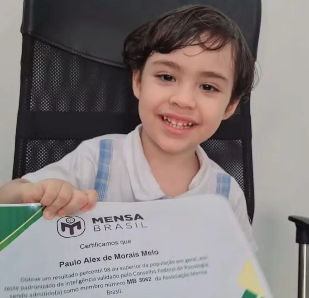 Piauiense de 3 anos é reconhecido como uma das crianças mais inteligentes do mundo