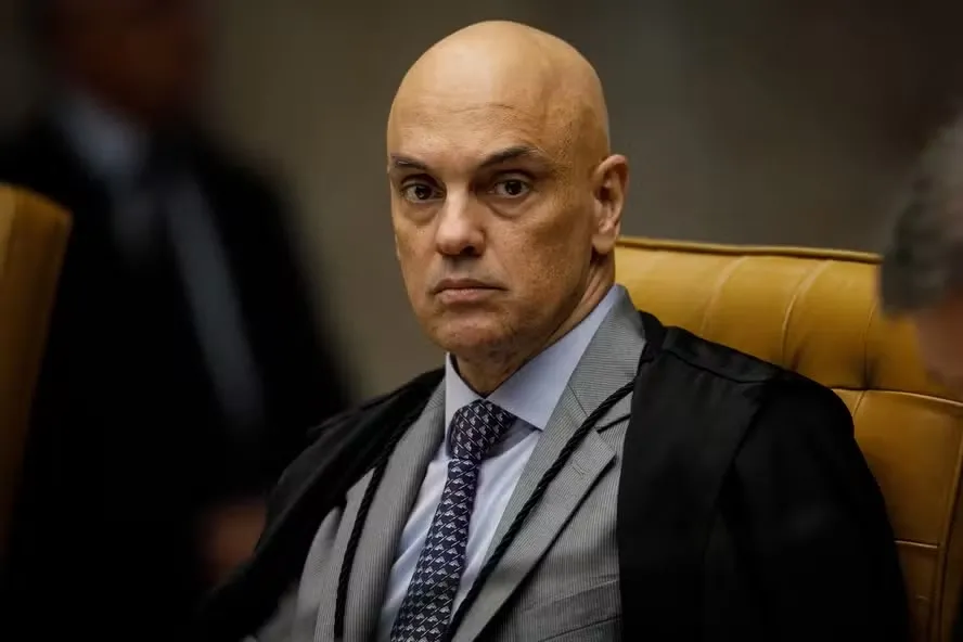 Tarcísio recusa convite de Moraes: Tensão entre política e justiça após bloqueio do X no Brasil