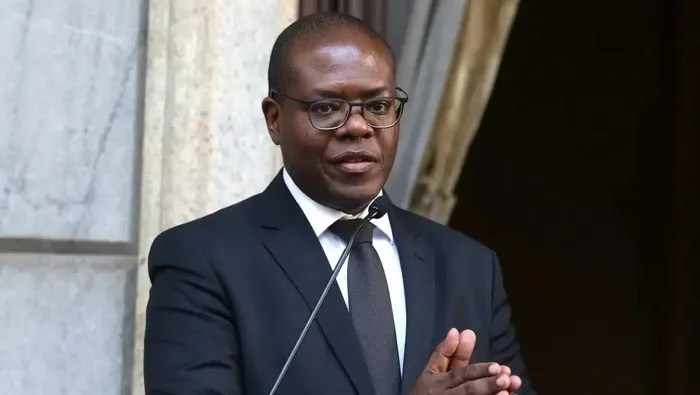 Silvio Almeida, ministro de Direitos Humanos é acusado de assédio sexual: Entre as vítimas a ministra Aniele Franco da Igualdade Racial
