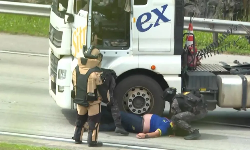 Terror no Rodoanel: criminosos sequestram motorista e simulam bomba em São Paulo