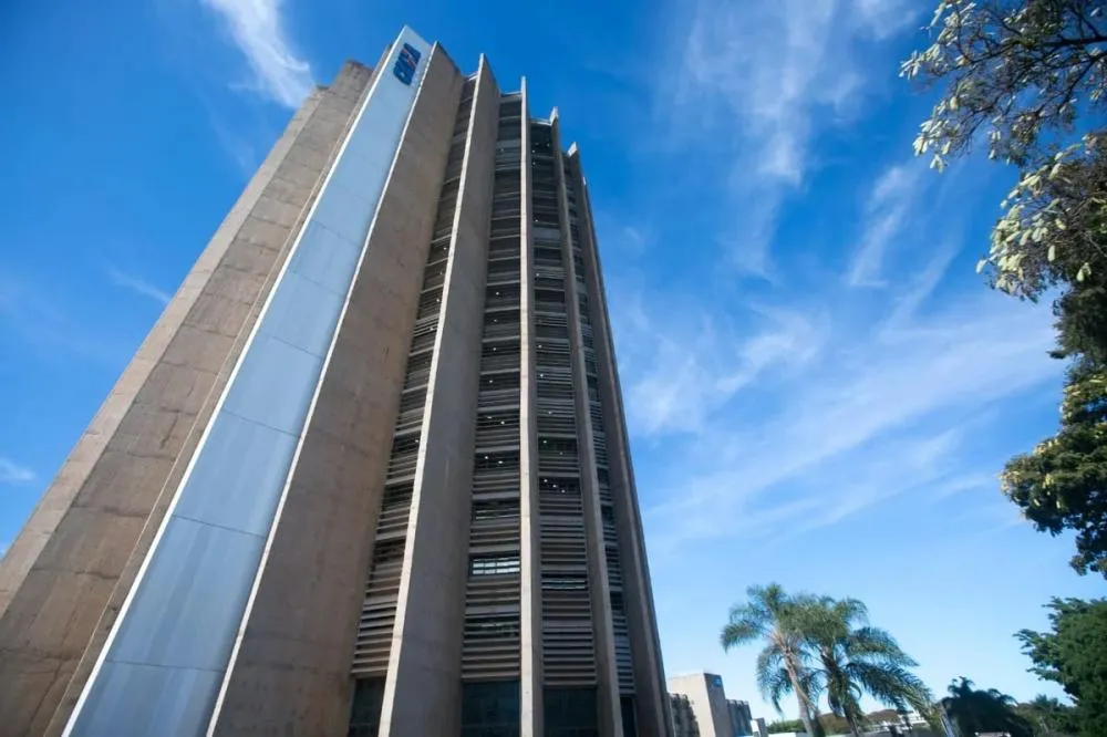 Inscrições Minha Casa Minha Vida 2025: a “salvação” da classe média ou mais um remendo habitacional?