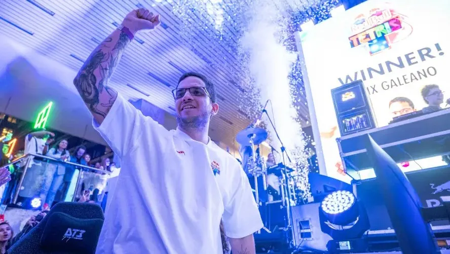 Conheça o programador brasileiro que conquistou o Tetris e agora ruma ao Mundial em Dubai