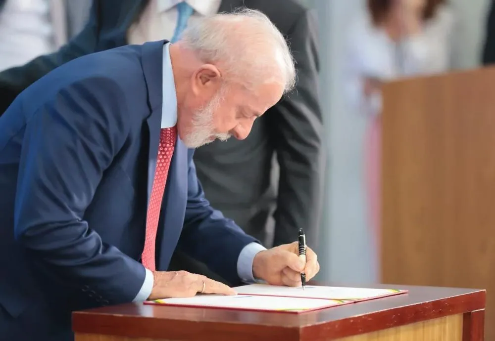 Sem “todes”: o cálculo político por trás da sanção de Lula