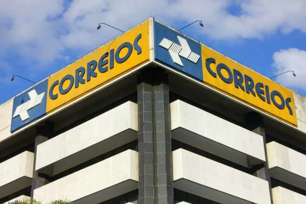 Correios anunciam demissões em massa e fechamento de até mil agências para tentar evitar colapso financeiro