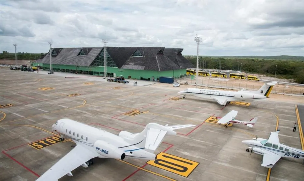 Governo leiloa 19 aeroportos para ampliar aviação regional