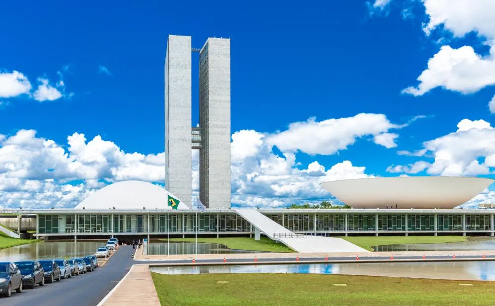 Congresso derruba vetos de Lula e reacende disputa sobre licenciamento ambiental