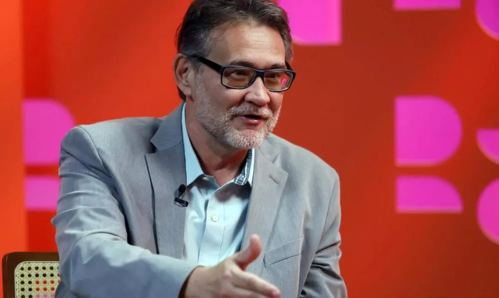 Quando a narrativa tenta substituir os fatos: o erro de comparar Lula e Bolsonaro