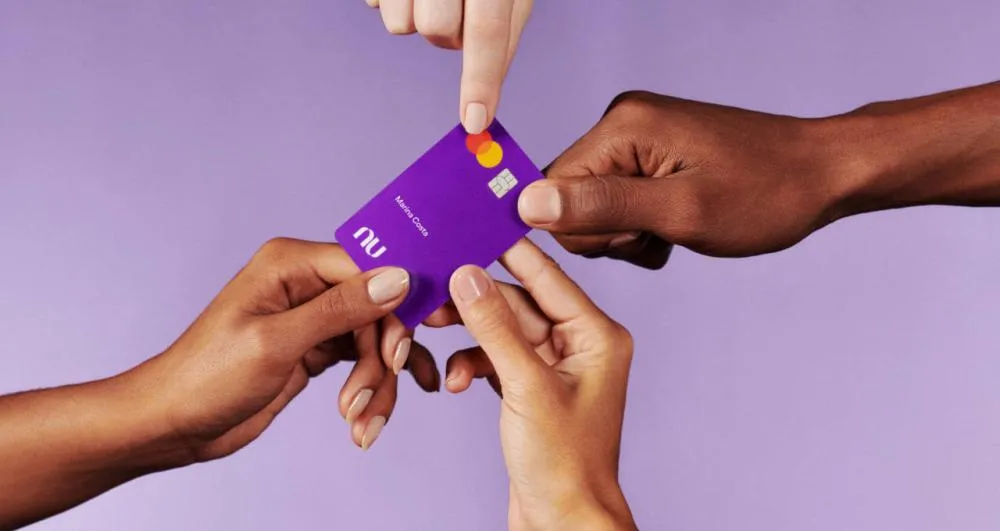 Banco Central proíbe uso de “bank” e “banco” em fintechs e coloca Nubank diante de possível mudança de nome