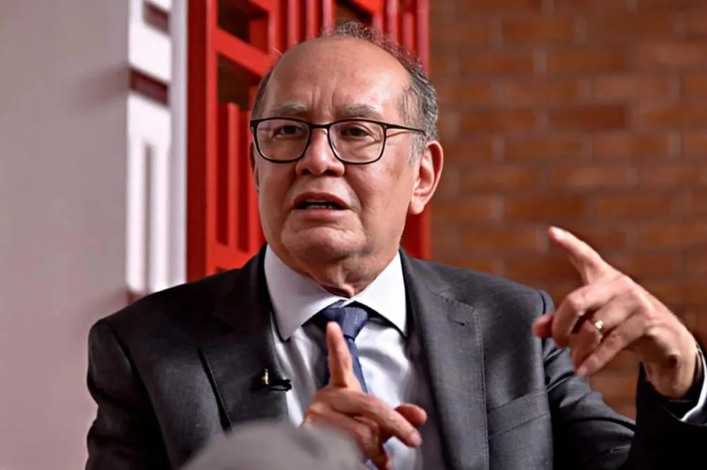 Gilmar Mendes recua sem voltar atrás: o STF avança mais um passo no tabuleiro do poder