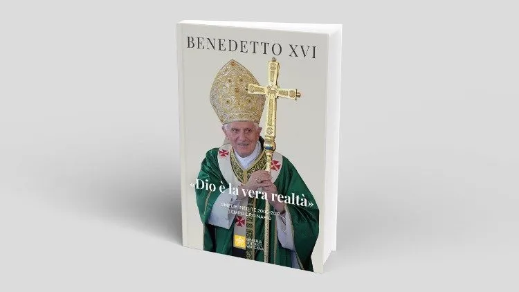 Em um livro as homilias inéditas de Bento XVI