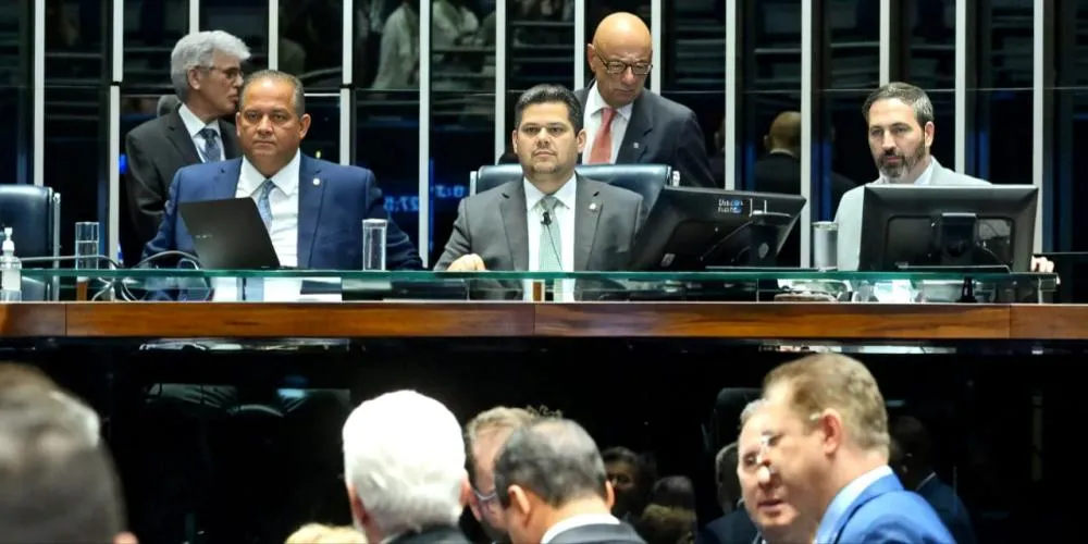 Dosimetria aprovada, governo derrotado: quem realmente ganhou com a votação no Senado