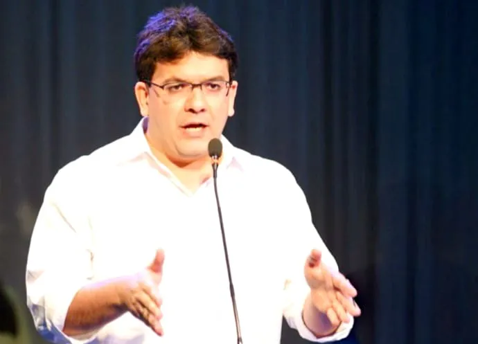 Emendas, ideologia e orçamento: o PT e Rafael Fonteles flertam com a debandada de prefeitos