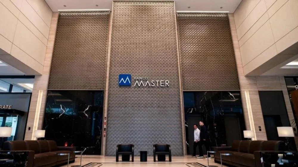 Conta sobra para estados e municípios após queda do Banco Master