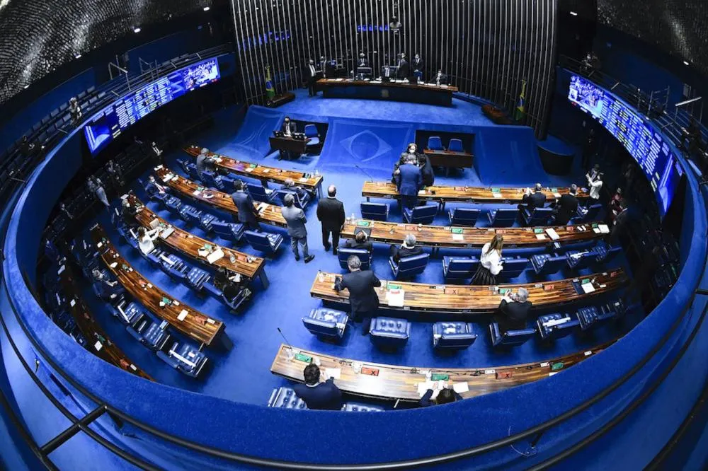 Senado pressiona STF por prisão domiciliar de Bolsonaro