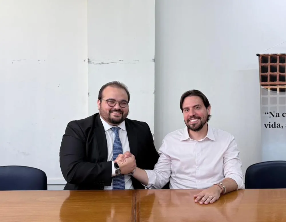 Rafael Castro assume presidência da AJE-PI e promete foco em resultados