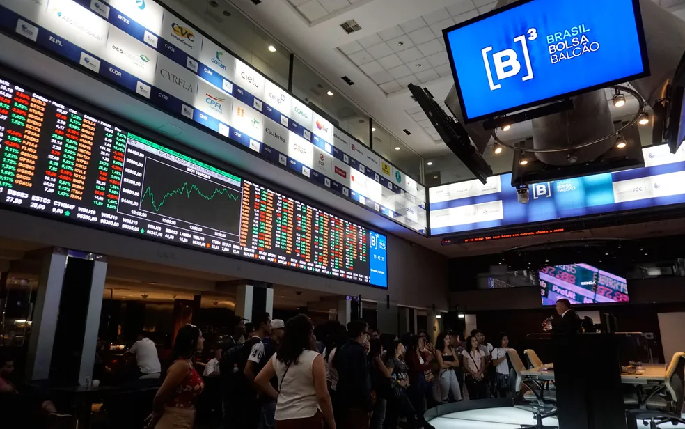 Ibovespa tem janeiro histórico e acende alerta para 2026