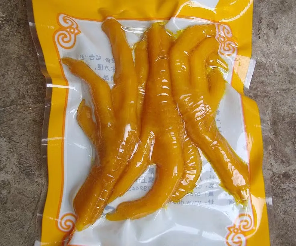De resto de açougue a produto disputado: pé de galinha vira negócio milionário para o Brasil