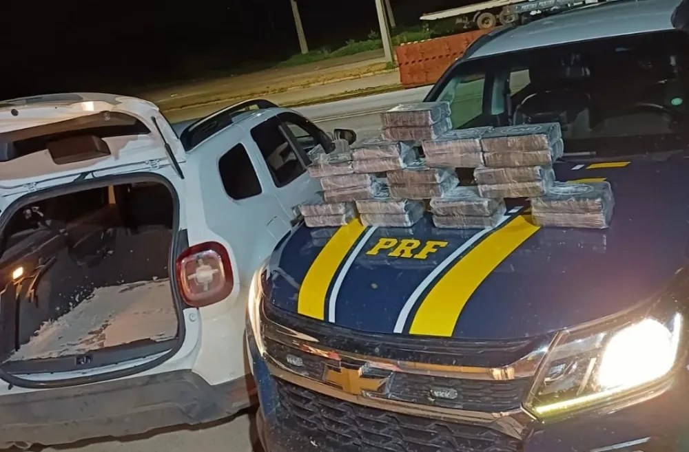 PRF apreende grande quantidade de cocaína em fundo falso de carro na BR-316