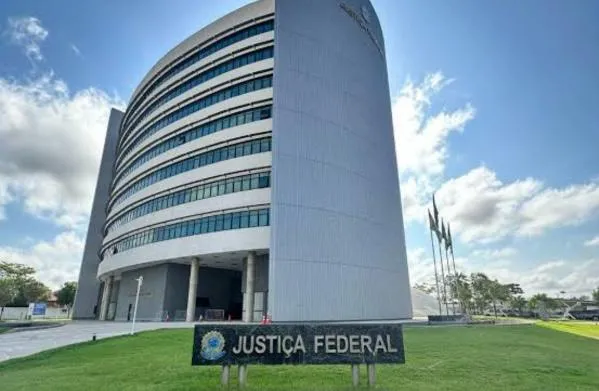 Ex-servidora da Caixa é alvo de ação por suspeita de fraude em operações de crédito