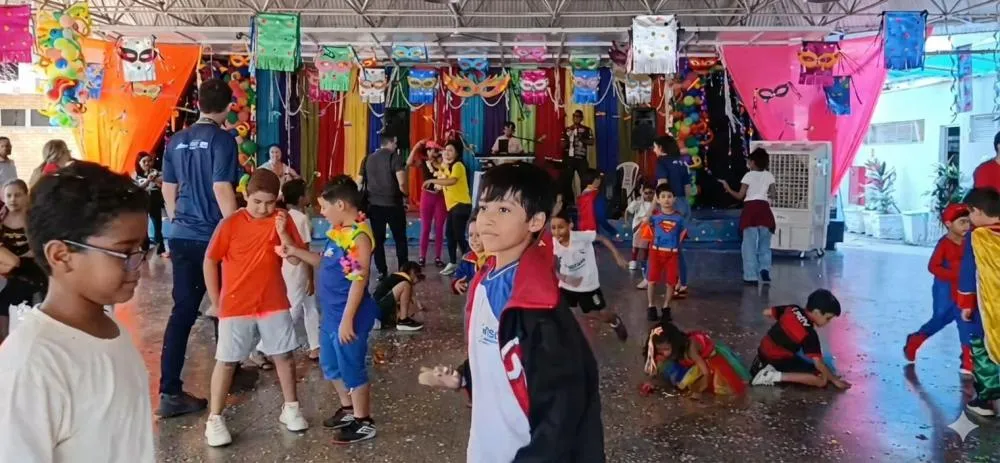 Carnaval também é sala de aula, e a Escolinha do Sesc deu show de alegria e cultura