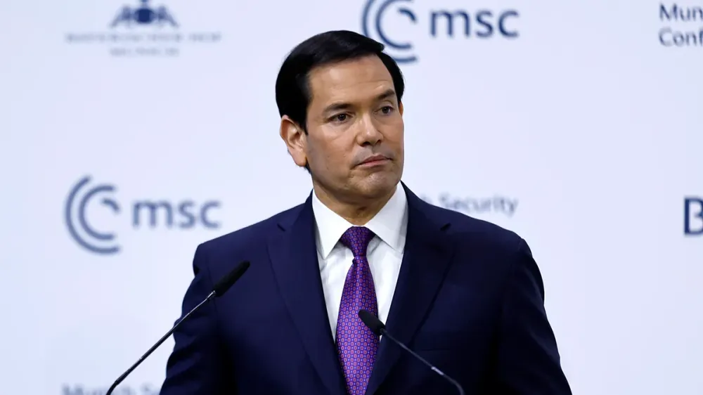 Marco Rubio defende reindustrialização e novo eixo econômico no Ocidente: o que isso muda para empresários brasileiros