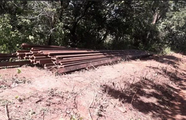 Operação Descarrilho prende grupo suspeito de furtar trilhos federais