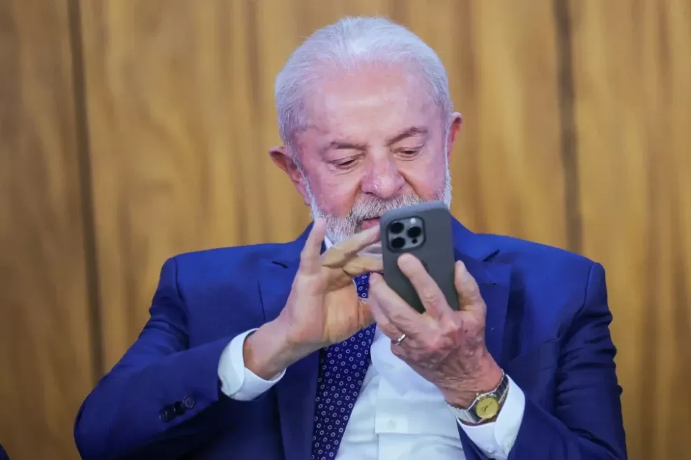 Prepare-se: governo Lula aumenta impostos sobre aparelhos celulares