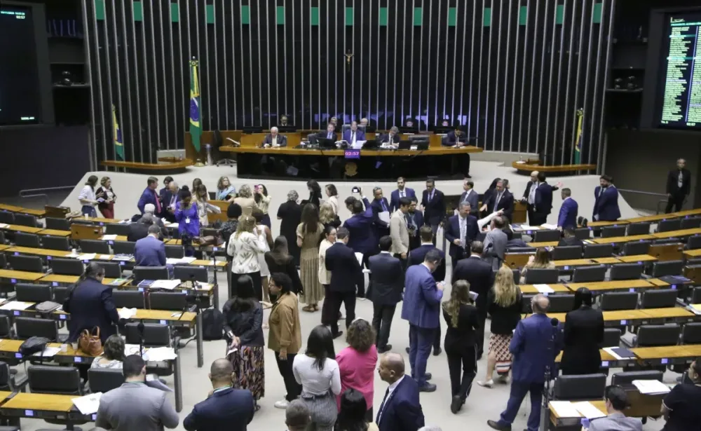 Câmara aprova acordo Mercosul-União Europeia e texto segue para o Senado
