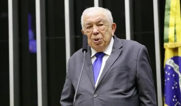 Paes Landim volta ao front aos 88 anos e reacende o debate sobre vocação, memória e serviço público no Piauí