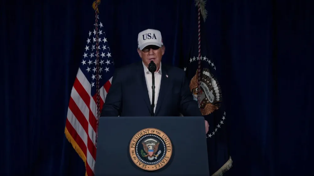 Trump anuncia ofensiva para atingir indústria de mísseis do Irã; confira pronunciamento