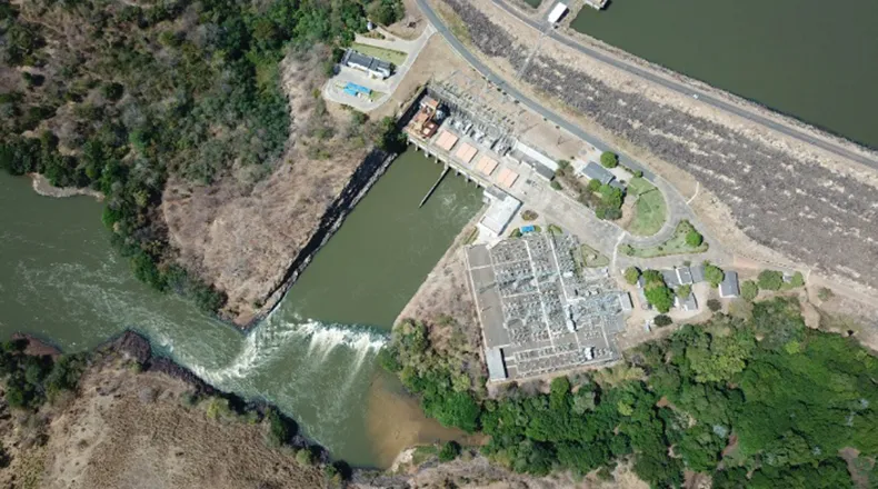 Barragem de Boa Esperança entra em cota de alerta após abertura das comportas