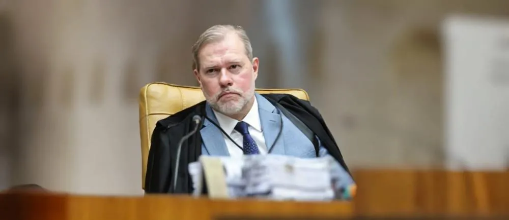 Toffoli se declara suspeito em caso da CPI do Banco Master no STF