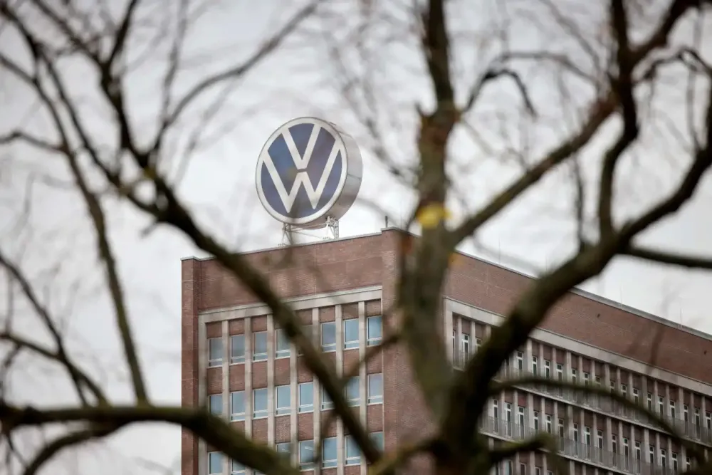 Volkswagen anuncia corte de 50 mil empregos na Alemanha após forte queda nos lucros