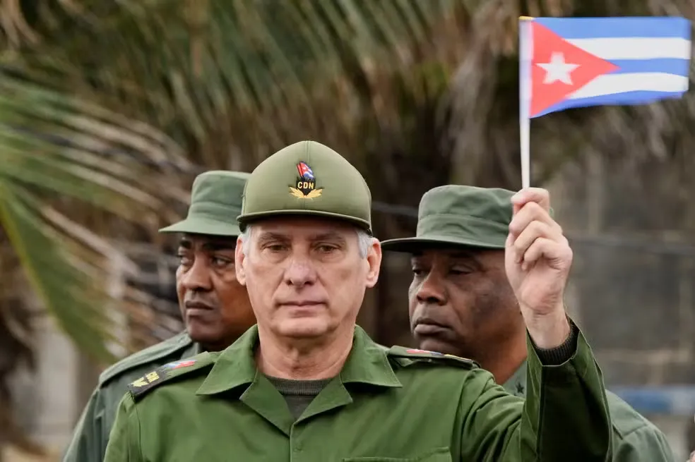 EUA pressionam por saída do presidente de Cuba em meio a negociações com governo Trump