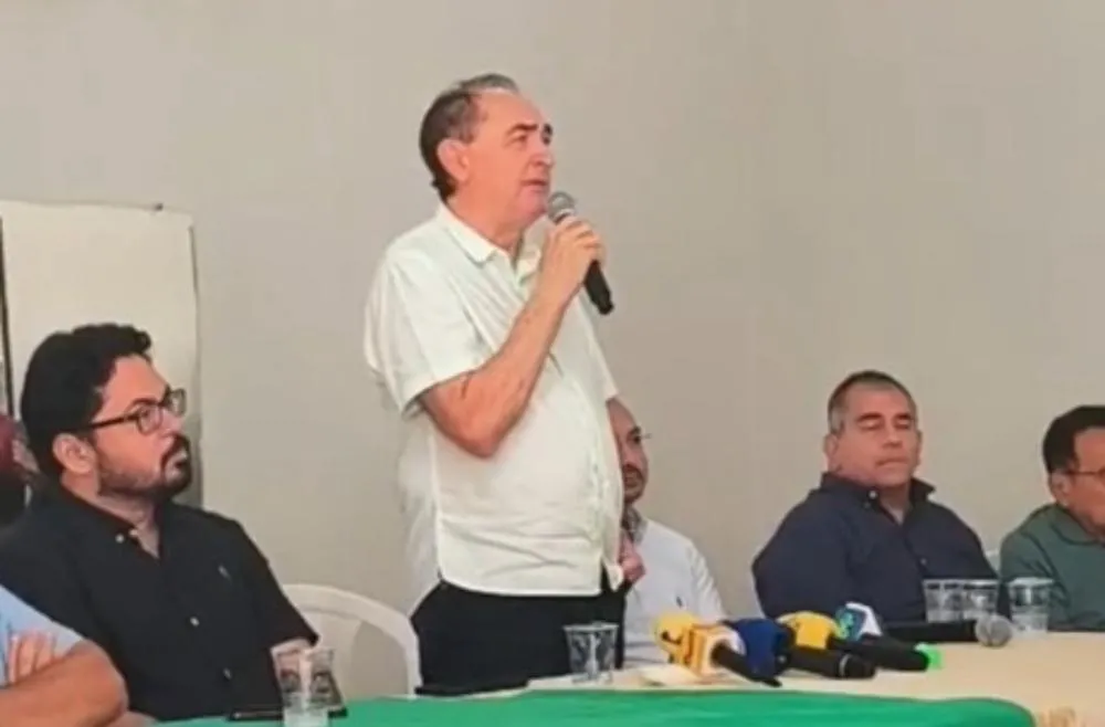 Prefeito de Floriano rompe com grupo de origem, declara apoio a Rafael Fonteles e é chamado de “traidor” em live