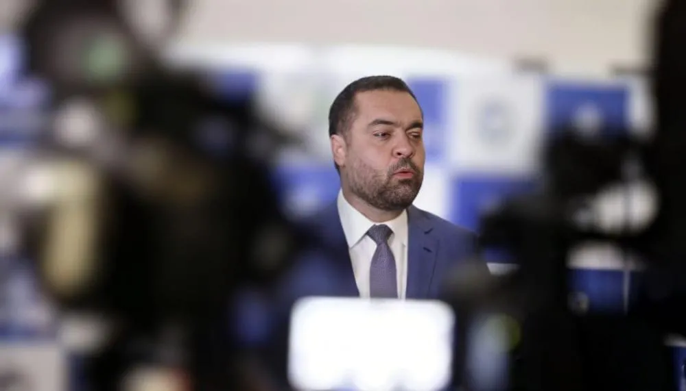 TSE cassa direitos políticos de Cláudio Castro e torna ex-governador inelegível por oito anos