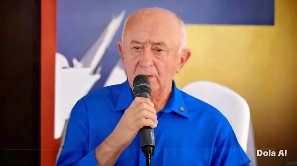 PSD com dois palanques: Júlio César ignora candidatura de Caiado e reafirma apoio a Lula no Piauí