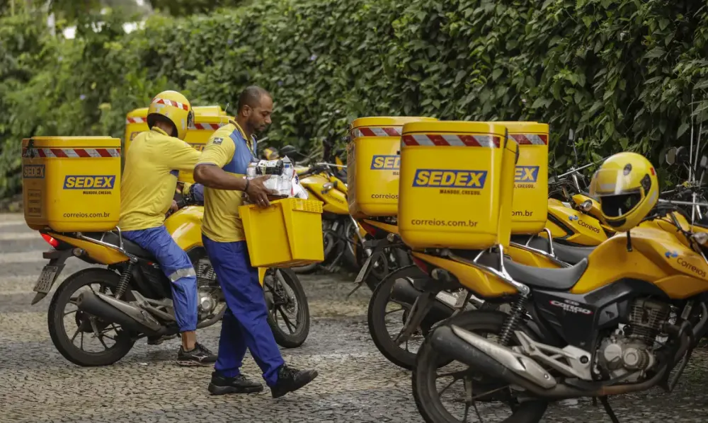 PDV dos Correios tem baixa adesão e acende alerta em meio à crise bilionária