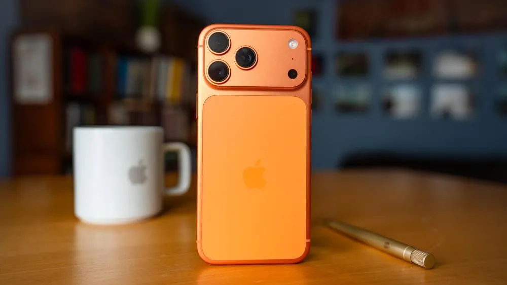 iPhone 17 Pro Max está no espaço com astronautas da missão Artemis II