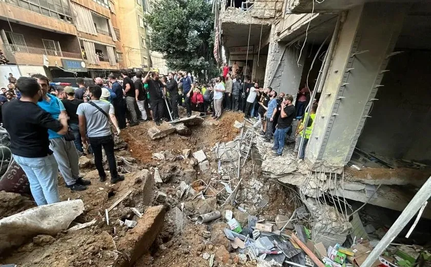 Israel lança ataque devastador contra Hezbollah no Líbano, deixando mais de 100 mortos