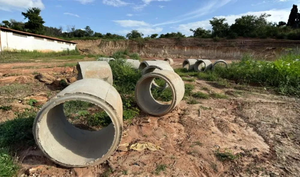 Governador Carlos Brandão transforma sonho de santuário em “cemitério” de manilhas em Caxias (MA)