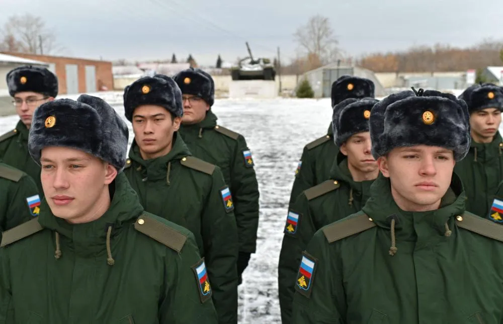 Universidades russas viram alvo de recrutamento militar silencioso