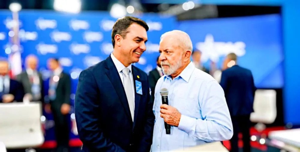 São Paulo inverte o jogo: Flávio Bolsonaro lidera e supera Lula