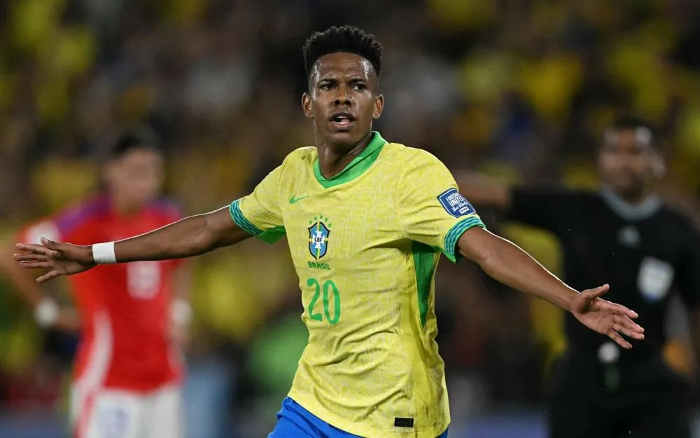 Lesão grave pode tirar Estêvão da Copa do Mundo
