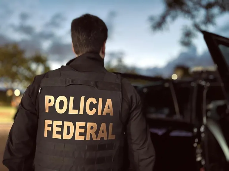  Esquemas de fraude em CPFs e empréstimos são alvo da PF no Piauí