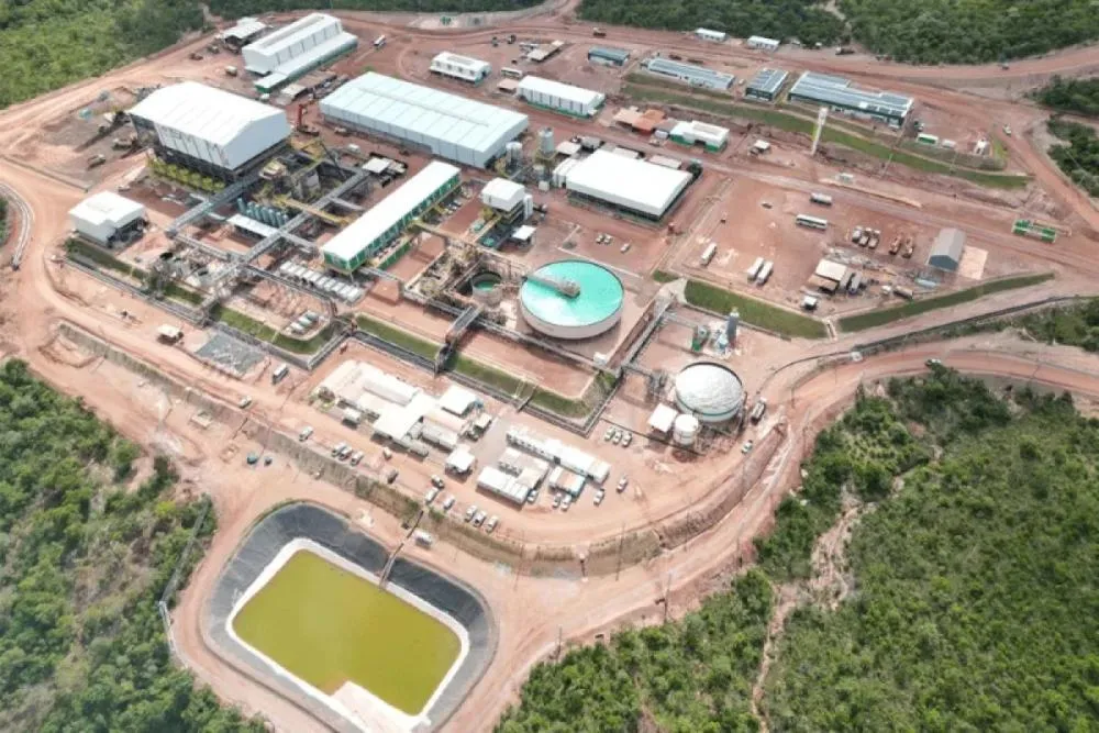 Venda de mineradora brasileira aos EUA acende alerta sobre soberania e leva disputa ao STF