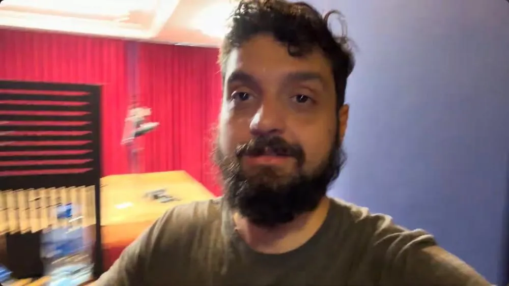 YouTube derruba novo canal de Monark dias após estreia