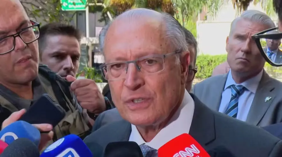 Alckmin lamenta rejeição de Messias